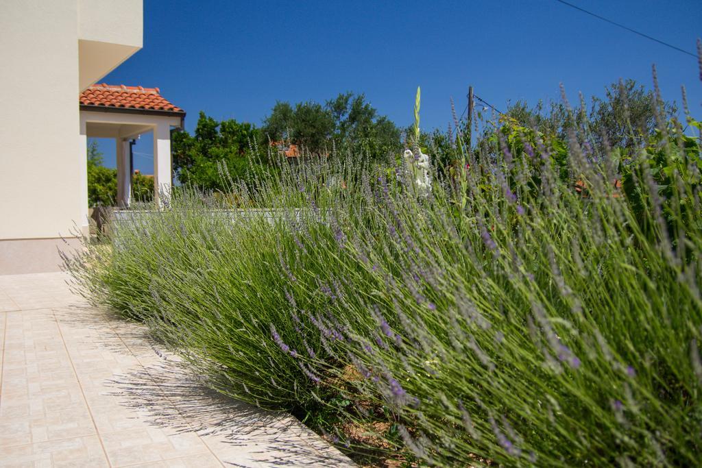 Apartmani Dorita Mali Losinj Exterior photo