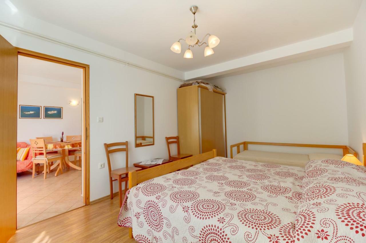 Apartmani Dorita Mali Losinj Exterior photo